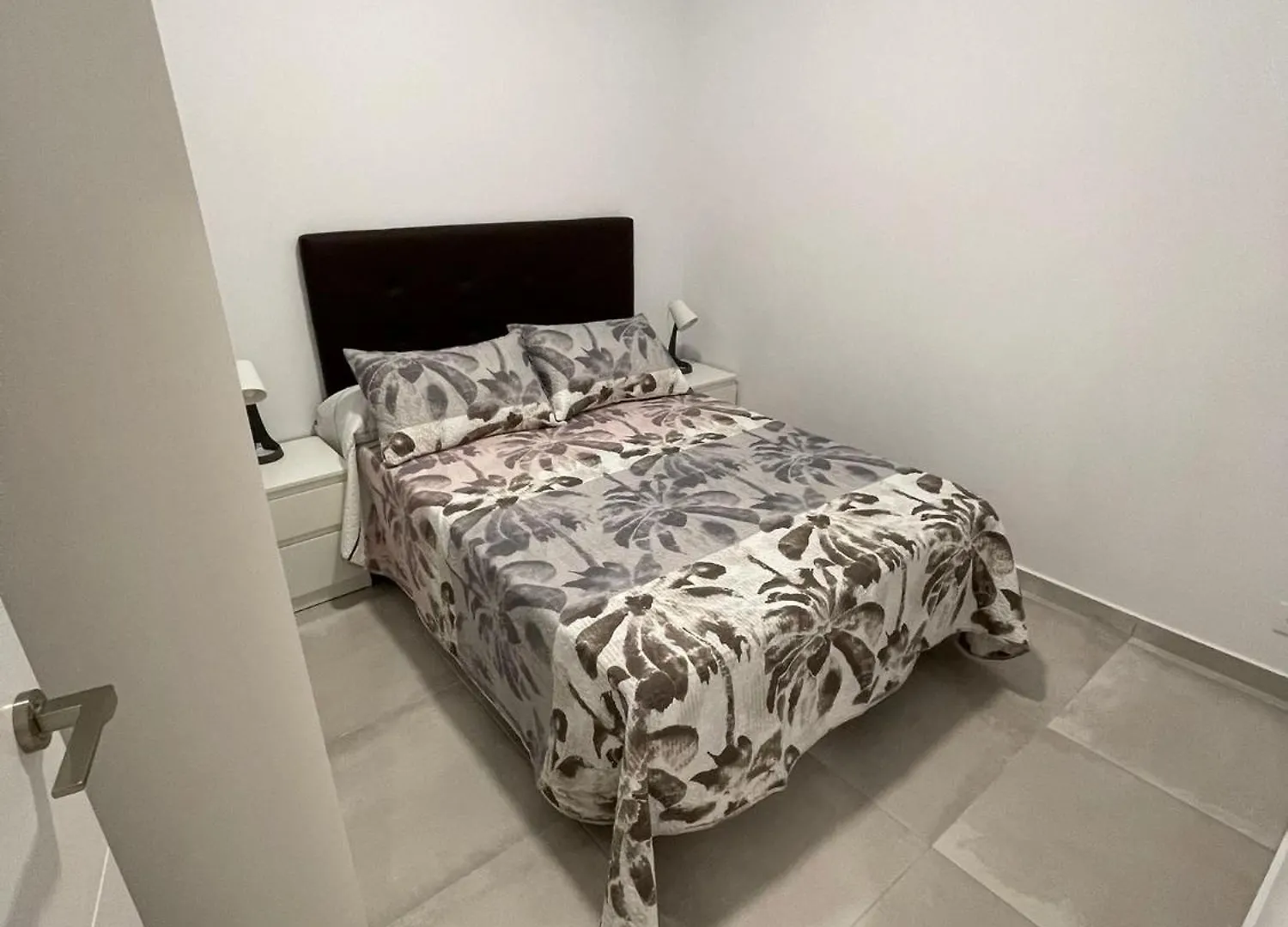 Apartments Jota Barcelona 0*,